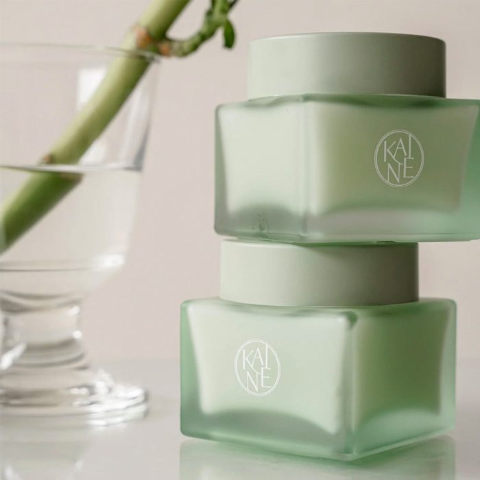 Восстанавливающий аква-крем для чувствительной кожи Kaine Green Calm Aqua Cream