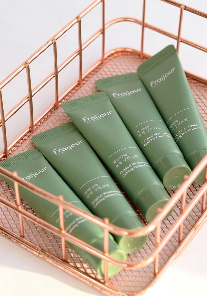 Легкий увлажняющий крем с полынью |10 ml| Fraijour Original Herb ...