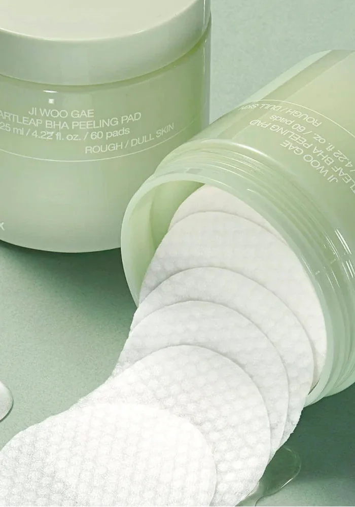 Тонизирующие пилинг-пэды с BHA-кислотой |125 ml| Celimax Ji Woo Gae Heartleaf BHA Peelind Pad